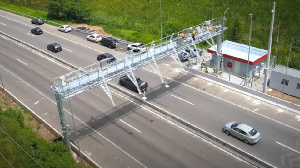 Vai vai viajar no carnaval? Cuidado com o golpe do pedágio