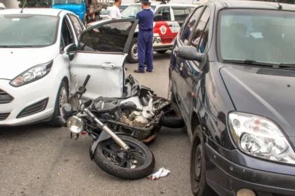 Crescem atropelamentos por motocicletas enquanto carros matam menos em São Paulo