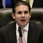 Motta diz que vai analisar