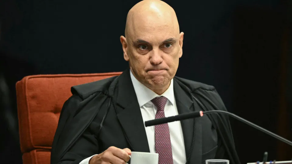 Moraes autoriza Silvinei Vasques a cursar doutorado EAD na prisão