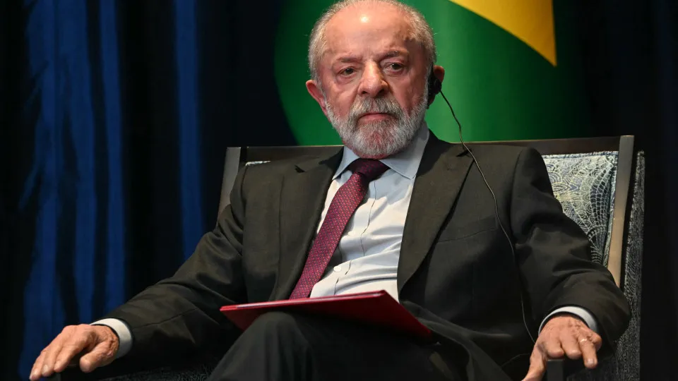 Lula reforça tom eleitoral e brinca sobre Trump