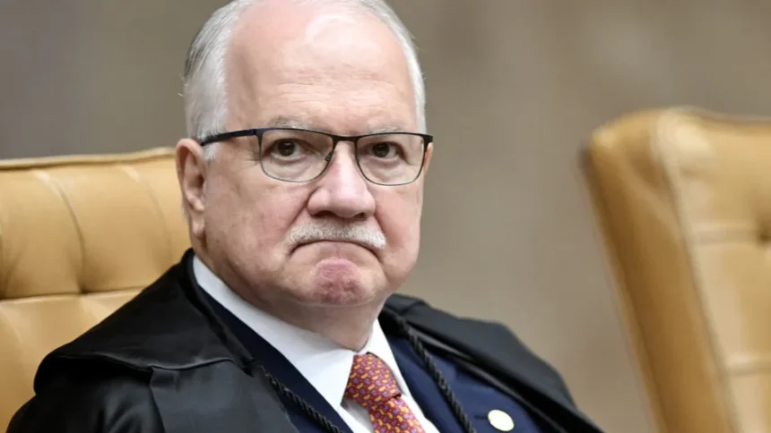 Estratégia de Fachin para código de conduta no STF divide até ministros favoráveis à ideia