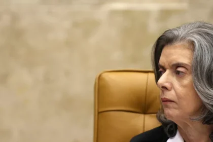 Cármen anuncia regras de conduta para juízes eleitorais com restrição de participação em eventos