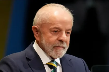 “Divididos, somos frágeis”, diz Lula ao defender integração na AL
