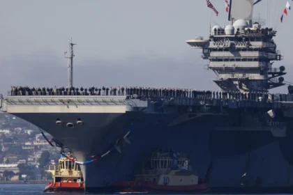 EUA abatem drone do Irã perto de porta-aviões, e petroleiro é perseguido