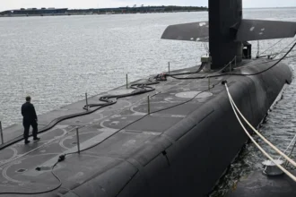 Austrália anuncia investimento em estaleiro que vai construir submarinos nucleares