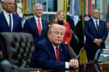 Rússia confirma pedido dos EUA para suspender ataques à Ucrânia