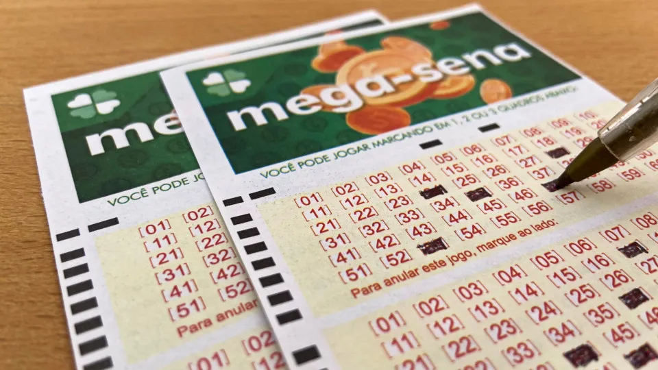 Prêmio de R$ 63 milhões da Mega-Sena será sorteado neste sábado