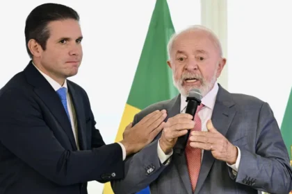 Lula quer usar aproximação com Motta para impulsionar fim da escala 6x1