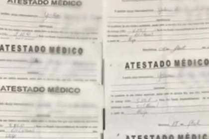 Homem é preso por suspeita de liderar esquema de atestados falsos no RJ