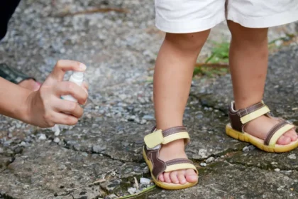 Preços de repelentes podem variar até 110%, diz Procon