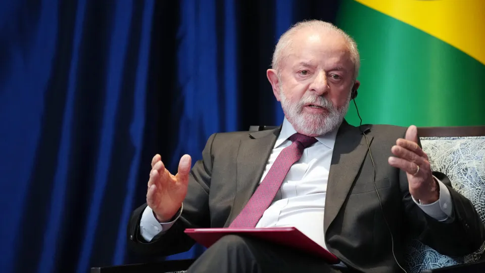 Lula reage ao Congresso, decide vetar R$ 400 milhões em emendas e remaneja R$ 7 bi do Orçamento