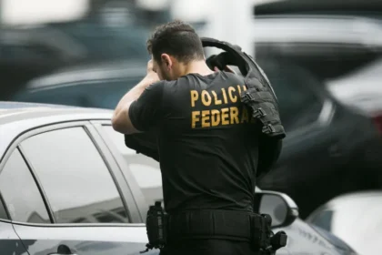 Operação Overclean, que mira deputado, já achou dinheiro em gaveta e jogado da janela; lembre