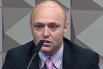 Moraes autoriza hacker que emitiu falso mandado de prisão contra ele a ir para o semiaberto