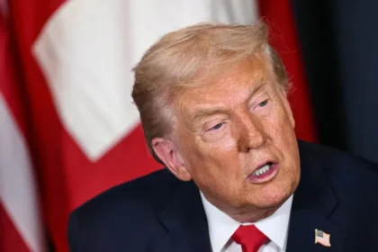 Sob pressão de ações do ICE, Trump diz estar