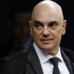 Moraes autoriza Derrite a visitar Bolsonaro no dia 25 na Papudinha