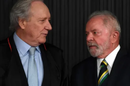 Lewandowski deixa governo Lula após série de desgastes e com principais apostas pendentes no Congresso