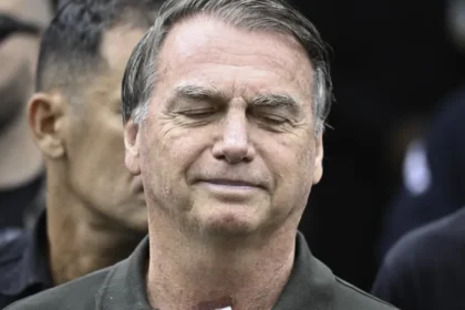 Moraes autoriza que Bolsonaro realize exames em hospital após bater a cabeça na PF