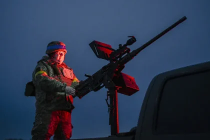 Rússia ataca várias regiões da Ucrânia com mísseis antes do início de negociações