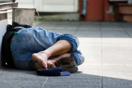 Estudo aponta mais 365 mil pessoas em situação de rua no Brasil