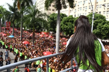 Terça-feira de Carnaval no RJ tem megabloco da cantora Ludmilla e tradição com a Banda de Ipanema