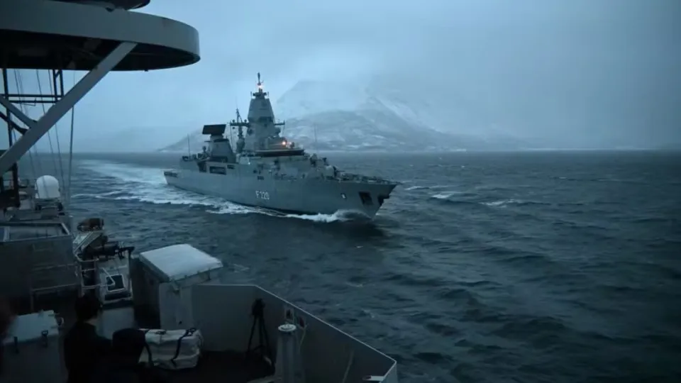 Europa anuncia reforço da segurança no Ártico em apoio à Groenlândia