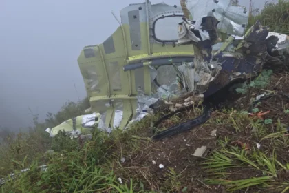 Encontrada fuselagem que pode pertencer a avião desaparecido na Indonésia