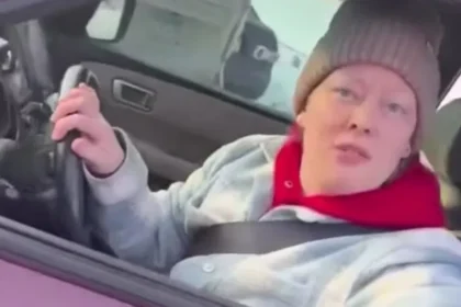 Mulher morta pelo ICE foi atingida por vários disparos de arma de fogo