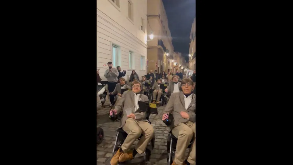 Desfile de carnaval com