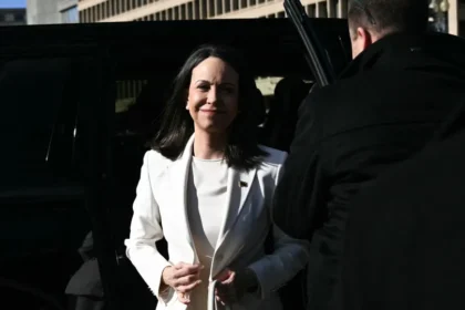 Trump recebe líder da oposição venezuelana María Corina em Washington