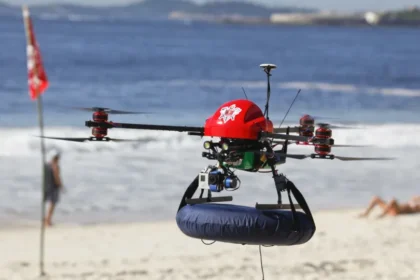 Bombeiros fazem 1.167 resgates em praias da zona sul do Rio no Réveillon