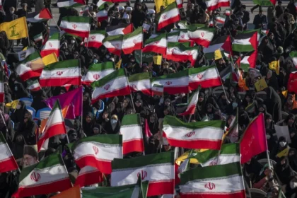 Cerca de 2.000 já morreram em protestos no Irã, diz ONG