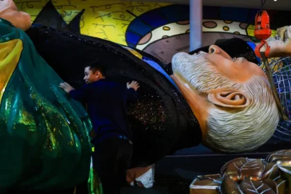 Escola que homenageou Lula, Acadêmicos de Niterói é rebaixada no Rio