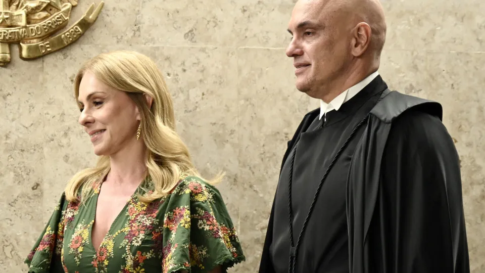 Esposa de Moraes é alvo de vazamento de dados e operação do STF
