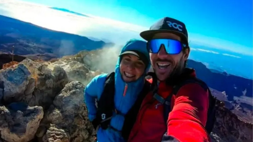 Homem é julgado por deixar namorada morrer em montanha: