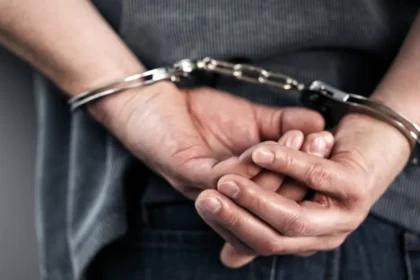 Sobe para sete o número de mortos em acidente com ônibus em Marília (SP), e motorista é preso