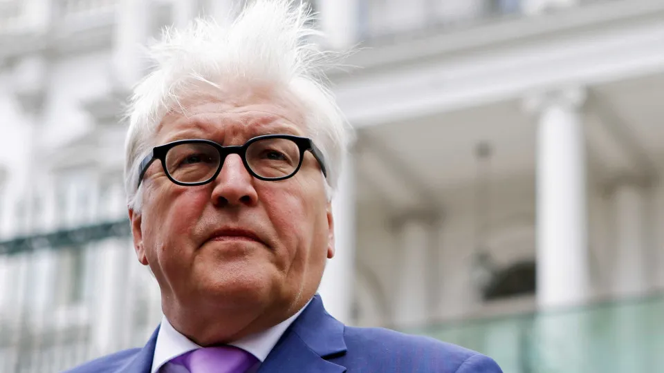 Em crítica aos EUA, presidente da Alemanha diz que ordem mundial não pode virar