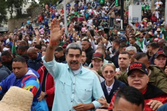 Maduro diz estar pronto para diálogo com EUA: