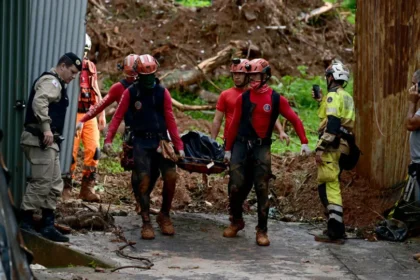 Sobe para 58 o número de mortos por temporais na zona da mata, em Minas Gerais