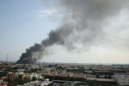 Ataque é a maior ação militar no Oriente Médio desde 2003; veja mapas e gráficos