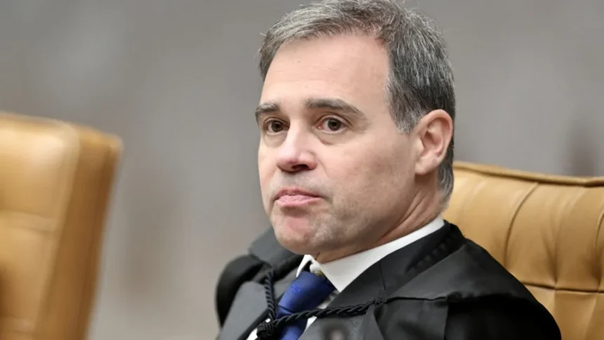 André Mendonça vira novo relator do caso Master após Toffoli se afastar de investigação