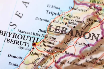 Israel ordena retirada de civis e causa pânico em Beirute