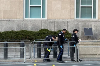 Polícia investiga disparos perto do consulado dos EUA em Toronto