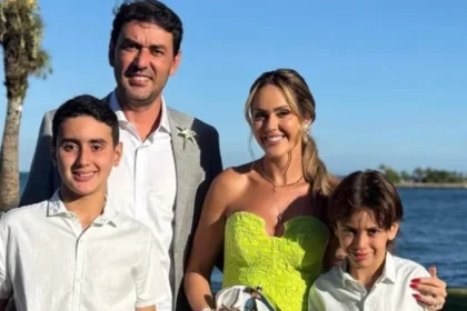 “Eu não me conformo”: mãe fala um mês após assassinato dos filhos