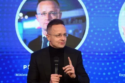 Hungria pede à UE suspender sanções ao petróleo russo como os EUA