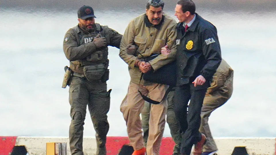 Maduro passa as noites do