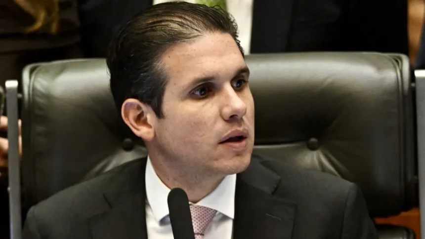 Hugo Motta: Não concordamos com nenhum episódio de transfobia