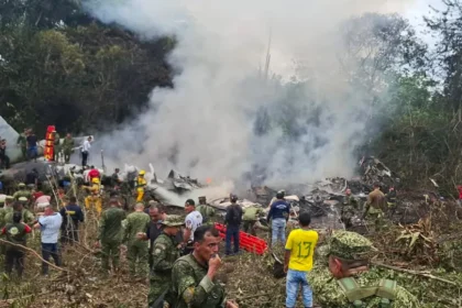 Número de mortos em queda de avião militar na Colômbia sobe para 66