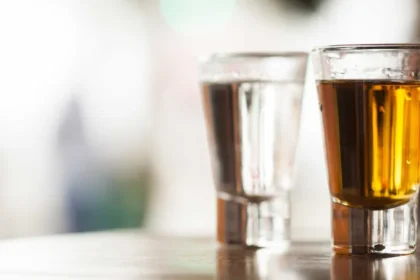 Cachaça brasileira ganha espaço em Portugal e avança na Europa