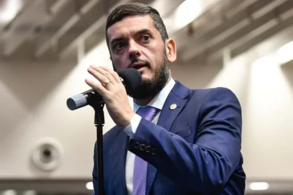 PF prende pela segunda vez Rodrigo Bacellar, ex-presidente da Alerj